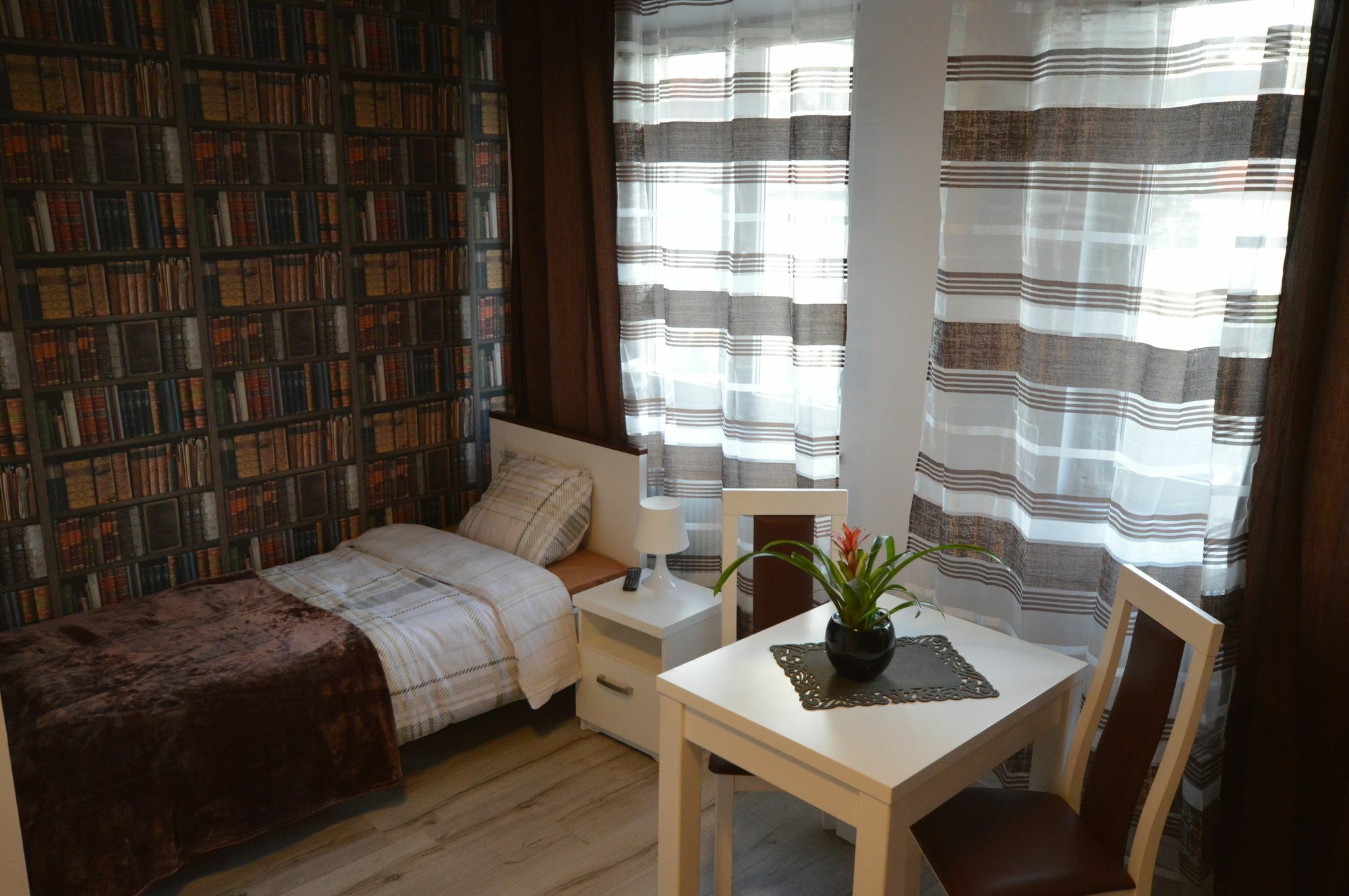 Cracow Aparthotel 3*